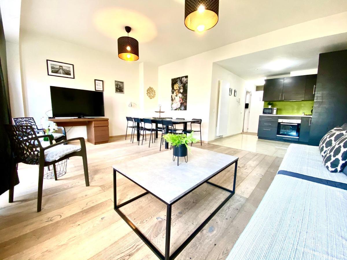 Brial Apartment 2 Bedrooms, Антверпен Екстериор снимка