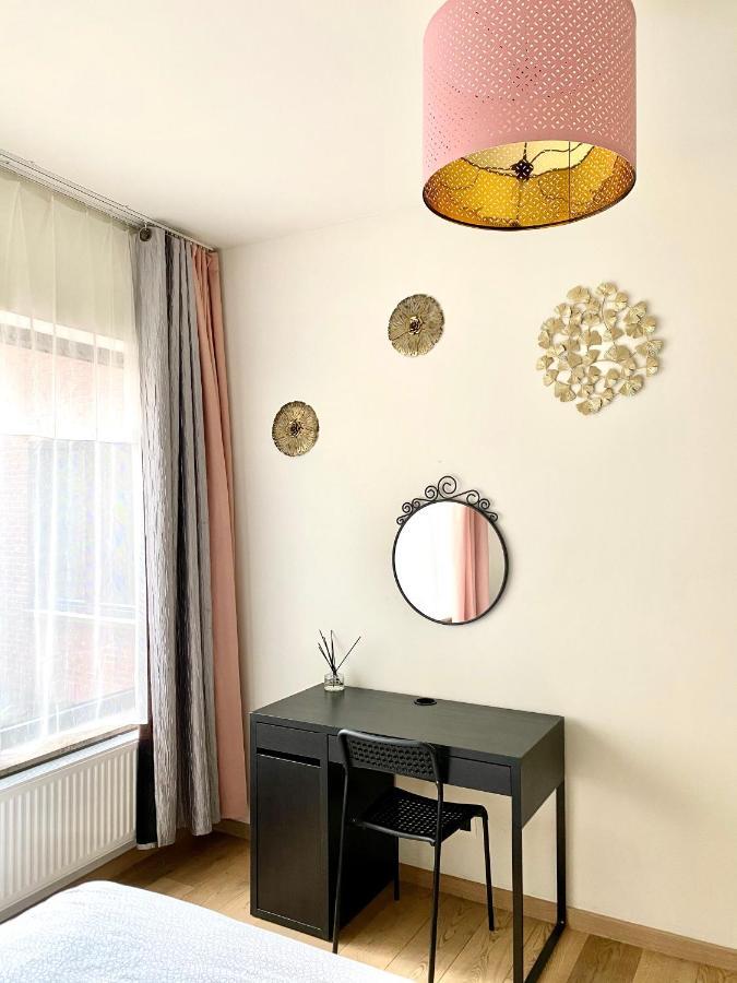 Brial Apartment 2 Bedrooms, Антверпен Екстериор снимка