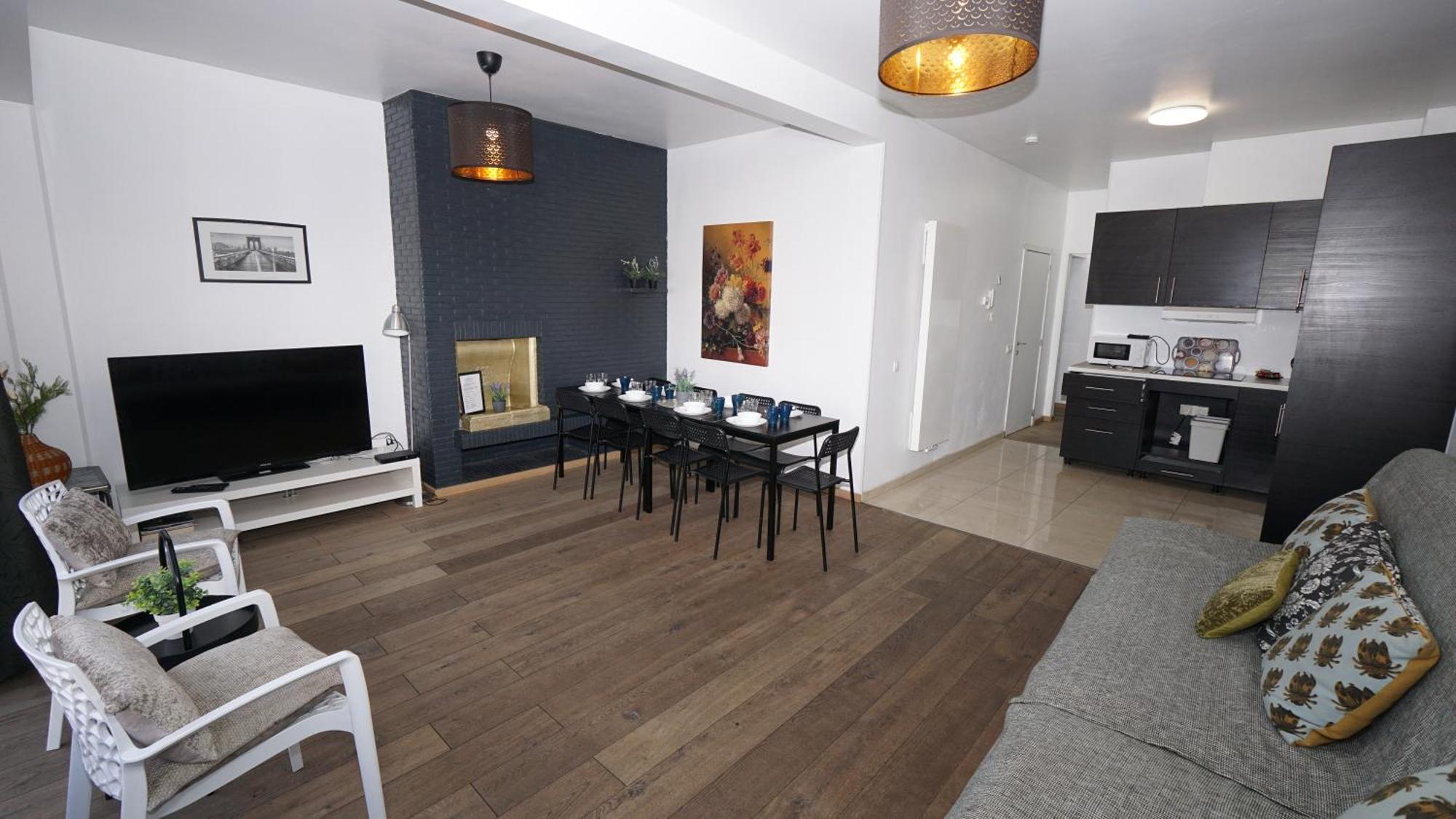Brial Apartment 2 Bedrooms, Антверпен Екстериор снимка
