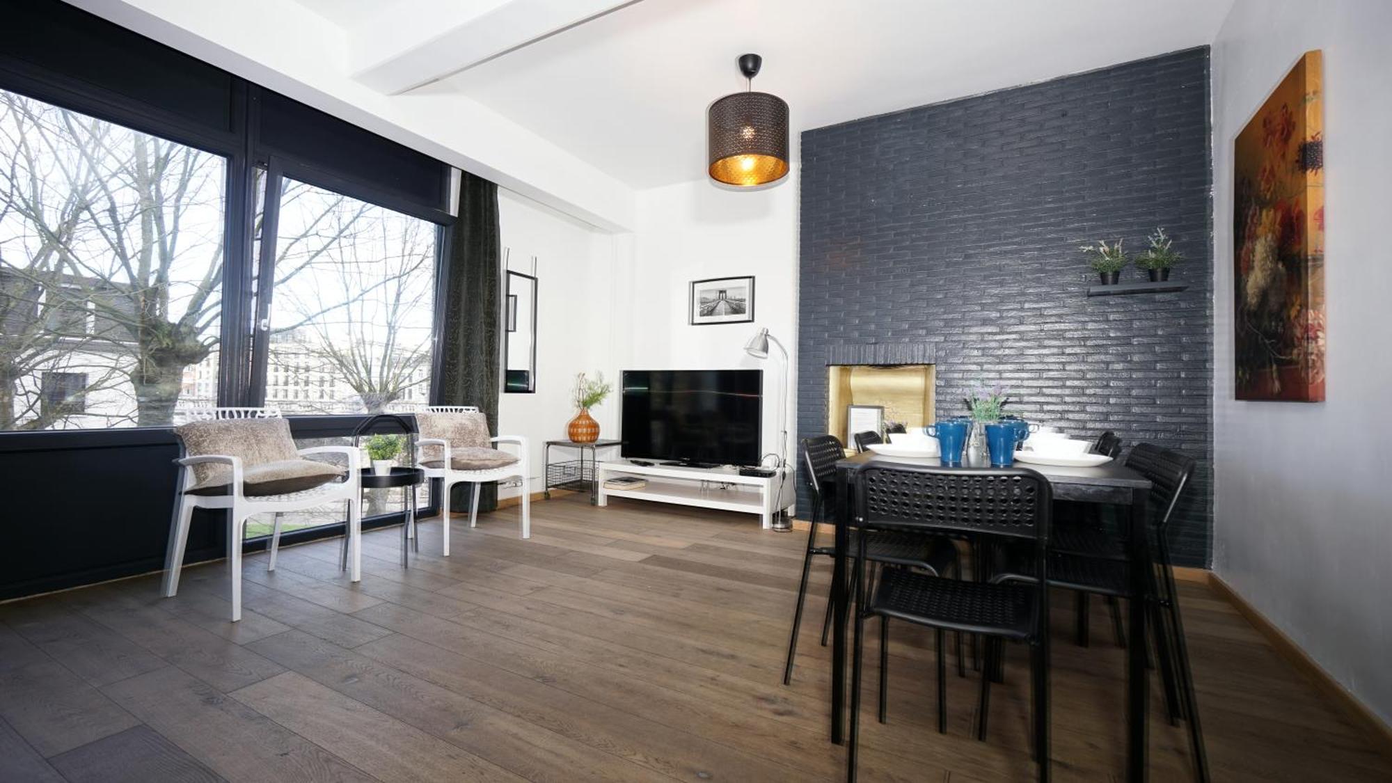 Brial Apartment 2 Bedrooms, Антверпен Екстериор снимка