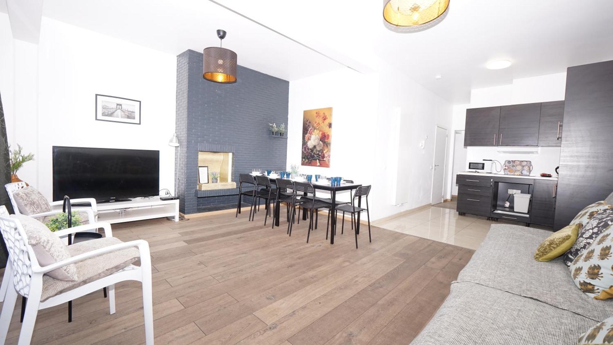 Brial Apartment 2 Bedrooms, Антверпен Екстериор снимка