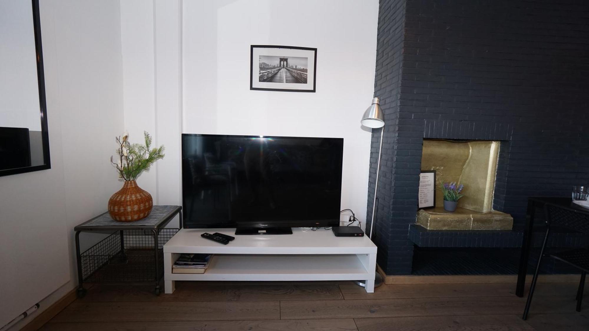 Brial Apartment 2 Bedrooms, Антверпен Екстериор снимка