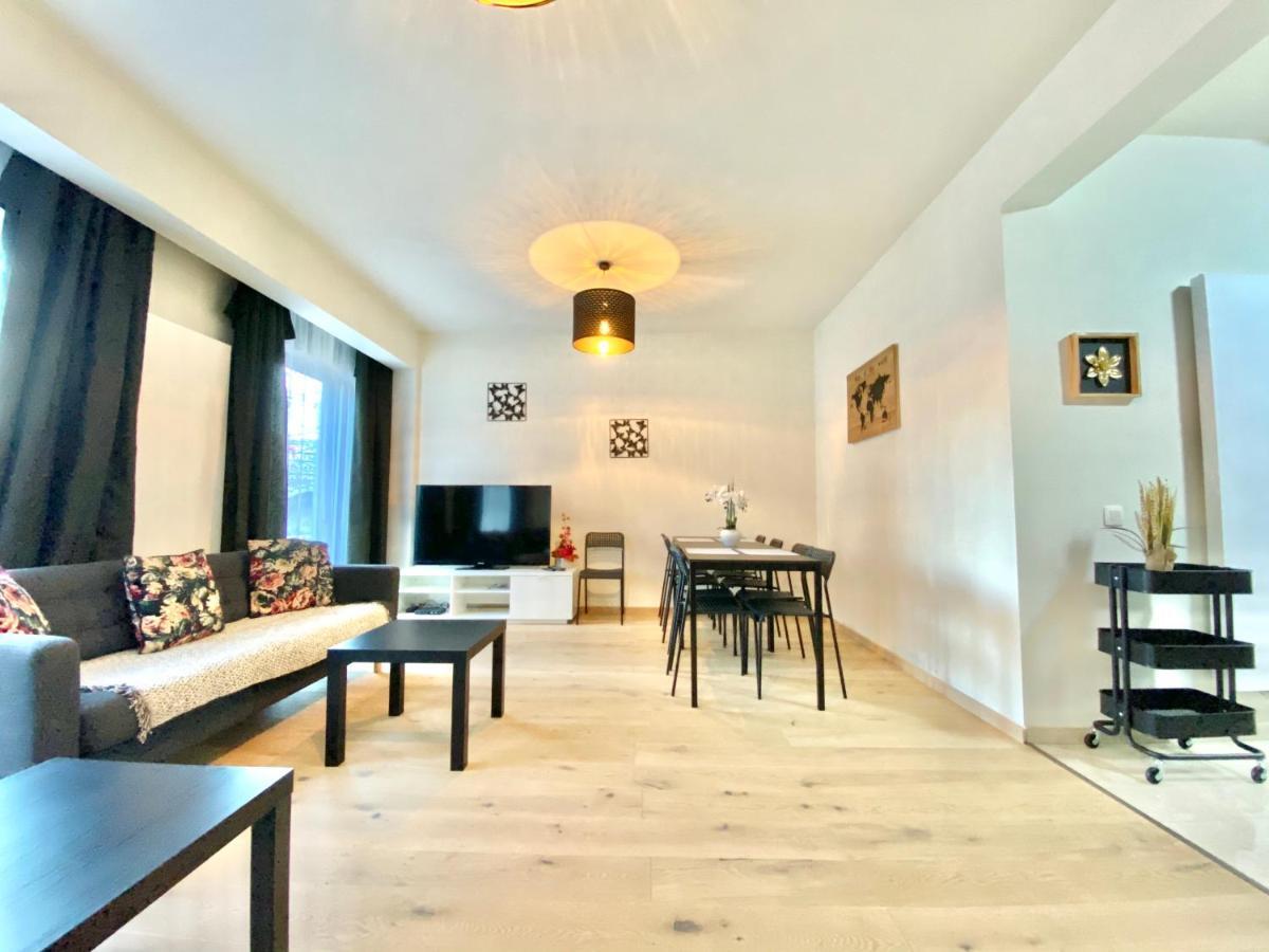 Brial Apartment 2 Bedrooms, Антверпен Екстериор снимка
